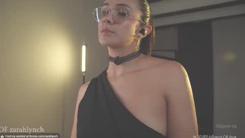 Snapshot of zarahlynch chatting on 11-11-25, 11:05 Miss Lynch Next show 2911 online show from 11-11-25, 11:05