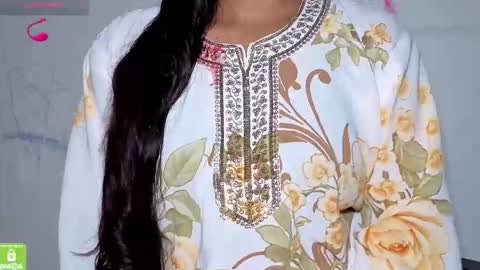 Snapshot of zararaina chatting on 02-26-26, 09:14 zararaina online show from 02-26-26, 09:14