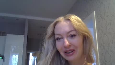 Zarina Swift online show from 12-09-24, 04:45