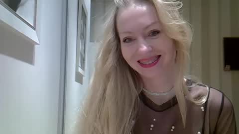 Zarina Swift online show from 02-27-25, 04:41
