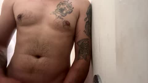 Snapshot of zatchley chatting on 11-21-25, 01:48 zatchley online show from 11-21-25, 01:48