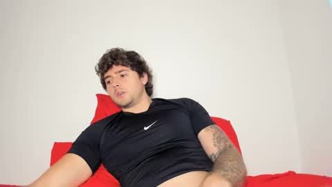 Snapshot of zaylanez chatting on 02-01-25, 10:44 Zay lanez online show from 02-01-25, 10:44