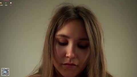 Emilia online show from 10-03-25, 01:13