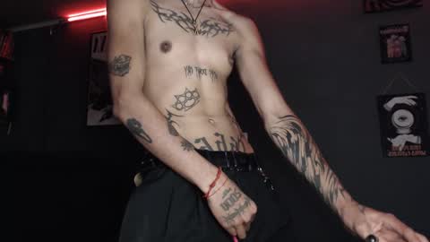 Snapshot of zeldrissss chatting on 11-13-25, 04:50 Zeldris online show from 11-13-25, 04:50