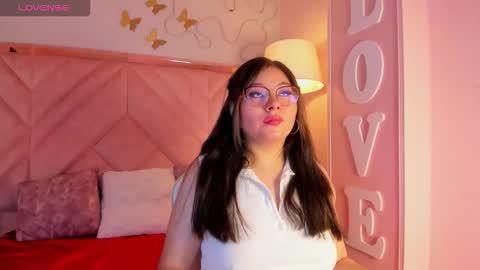 Zelene   online show from 11-04-25, 11:42