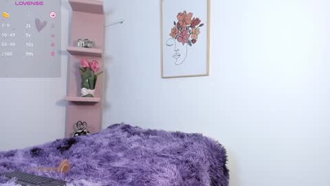 Snapshot of zendaya111 chatting on 01-18-25, 12:57 zendaya online show from 01-18-25, 12:57