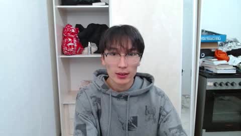 Snapshot of zengom chatting on 10-16-25, 11:22 Zen online show from 10-16-25, 11:22