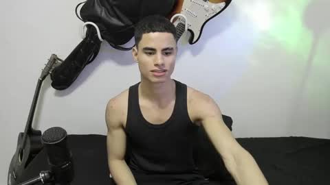 zenzhu online show from 12-20-24, 08:45