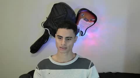 zenzhu online show from 12-23-24, 03:44