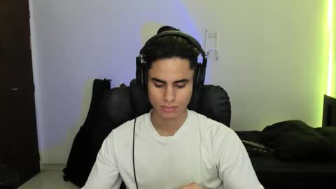 zenzhu online show from 12-14-25, 11:31