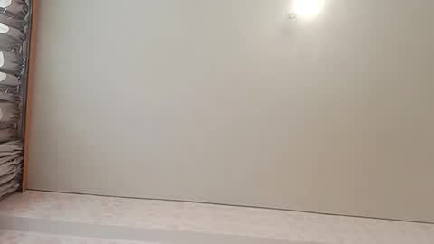 Snapshot of zeniabrossoit chatting on 02-16-26, 07:26 zeniabrossoit online show from 02-16-26, 07:26