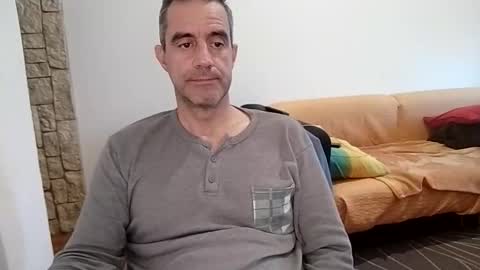 zenikk online show from 10-12-25, 06:34