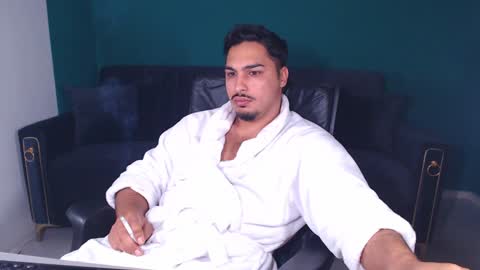 zenobaro online show from 01-23-25, 08:04