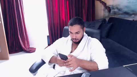 zenobaro online show from 10-10-25, 09:08