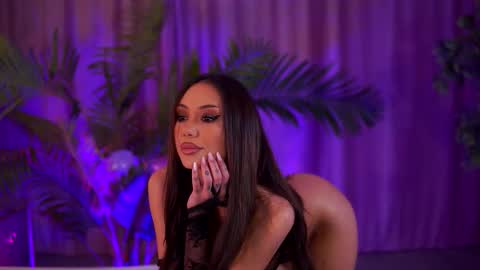 Snapshot of zenyanoir chatting on 12-17-25, 07:42 ZenyaNoir online show from 12-17-25, 07:42