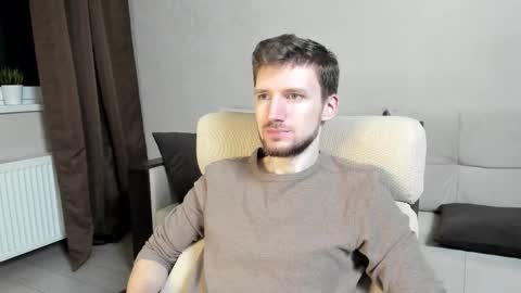 Snapshot of zepanl chatting on 10-22-25, 02:34 Andrew online show from 10-22-25, 02:34