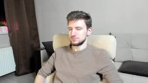 Snapshot of zepanl chatting on 10-25-25, 02:08 Andrew online show from 10-25-25, 02:08