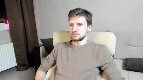 Snapshot of zepanl chatting on 11-03-25, 02:02 Andrew online show from 11-03-25, 02:02