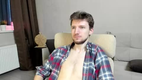 Snapshot of zepanl chatting on 11-18-25, 06:40 Andrew online show from 11-18-25, 06:40