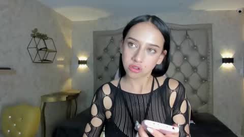 ZEPHYRA ANGELS online show from 01-31-25, 06:47