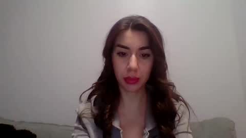 Snapshot of zeralinee chatting on 11-17-25, 05:46 cinamonchik online show from 11-17-25, 05:46