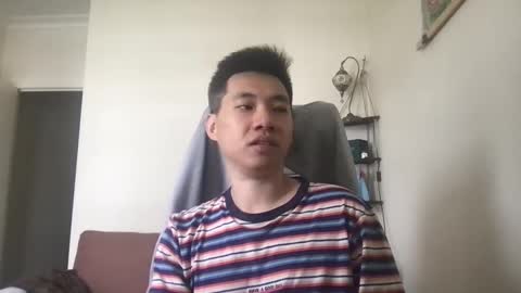 Snapshot of zeroventure chatting on 02-21-25, 01:00 zeroventure online show from 02-21-25, 01:00