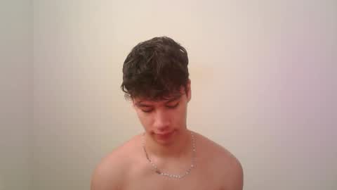 zeus_183 online show from 11-03-25, 01:45