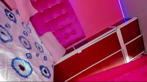 Aisha Alejandra Rosse Deus  online show from 04-09-26, 10:04