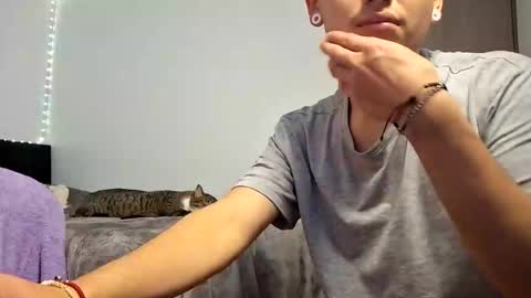 Zhara and logan online show from 03-17-26, 11:46