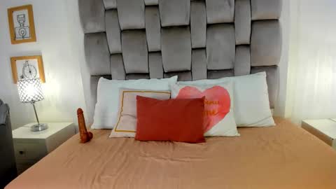 Snapshot of zharia_lux25 chatting on 02-11-26, 11:37 zharia_lux25 online show from 02-11-26, 11:37