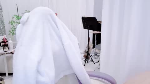 zhen online show from 11-16-25, 07:14