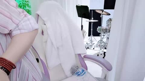 zhen online show from 11-20-25, 12:44