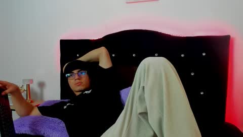 Zhingarher online show from 02-21-26, 01:28