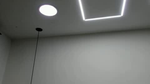 Snapshot of ziamiller chatting on 11-10-25, 11:31 zia online show from 11-10-25, 11:31