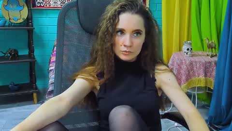 zianichols online show from 01-29-25, 07:00