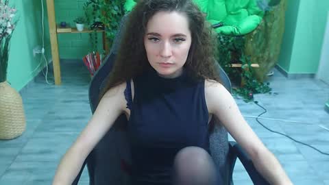 zianichols online show from 01-31-25, 09:48