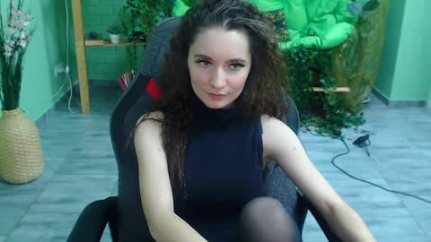 zianichols online show from 02-03-25, 10:00