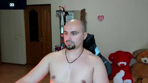 Ziesh online show from 10-18-25, 11:11