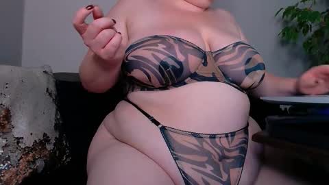 zinacorleone online show from 10-07-25, 07:55