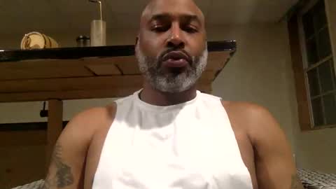 zionlion22 online show from 12-19-25, 02:07