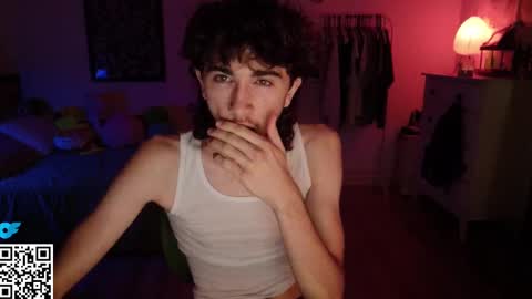 Snapshot of zipdown_ chatting on 10-20-25, 07:20 zipdown online show from 10-20-25, 07:20