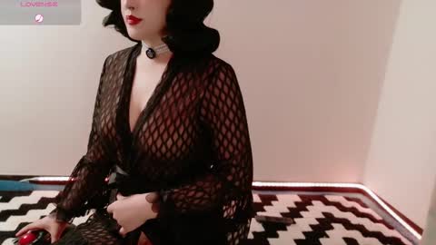 ZiziVelvet online show from 11-24-25, 05:23