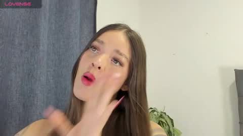 Snapshot of zoe69__ chatting on 02-23-25, 02:18 ZOE online show from 02-23-25, 02:18