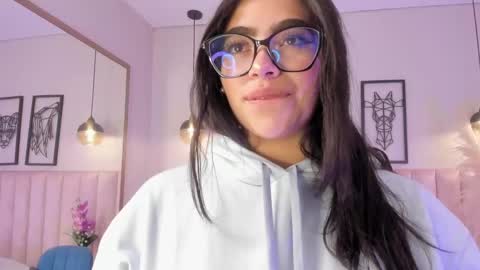 zoe_banks_ online show from 09-14-25, 12:37