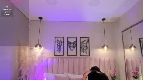zoe_banks_ online show from 09-28-25, 01:49