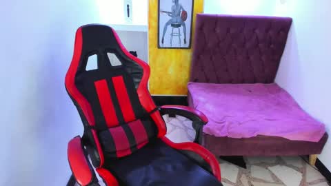 Z O E online show from 11-05-25, 08:42