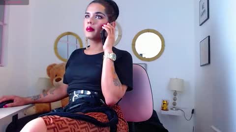 zoe_hecate online show from 10-26-25, 11:31