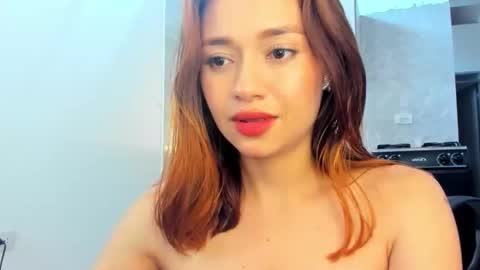 zoe_maddison19 online show from 01-15-26, 10:24