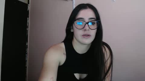 Zoe online show from 09-24-25, 05:27