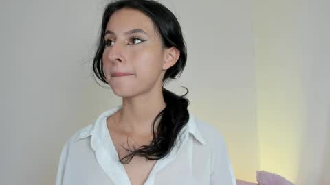 zoe_mrl online show from 04-10-26, 10:42